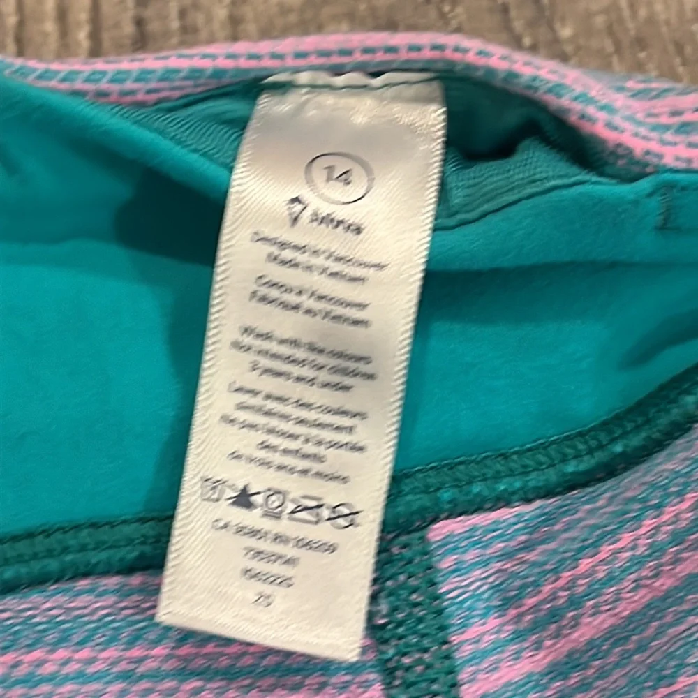 Ivivva by lululemon rhythmic crop legging in slub knit stripes pink & green